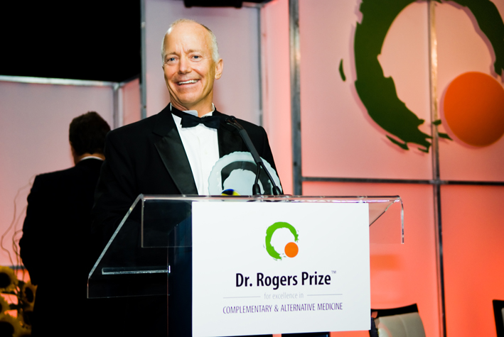 2009 Dr. Rogers Prize Winner Dr. Hal Gunn